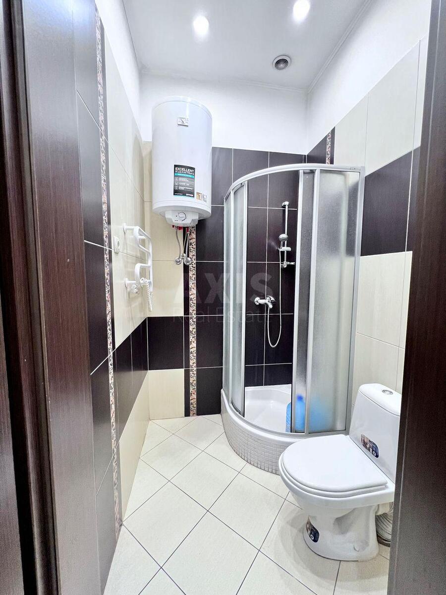 Офис ул. Верховинная 37, 130м25858312