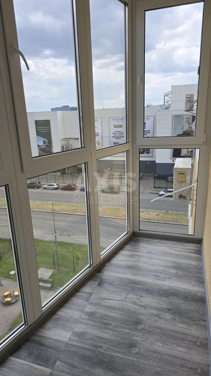 1k apartment vul. Berkovec'ka 6Б4