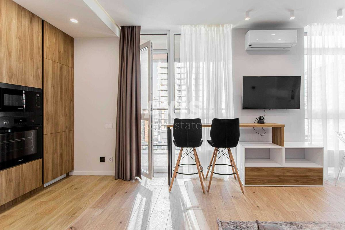 3k apartment vul. Velyka Vasyl'kivs'ka 1396