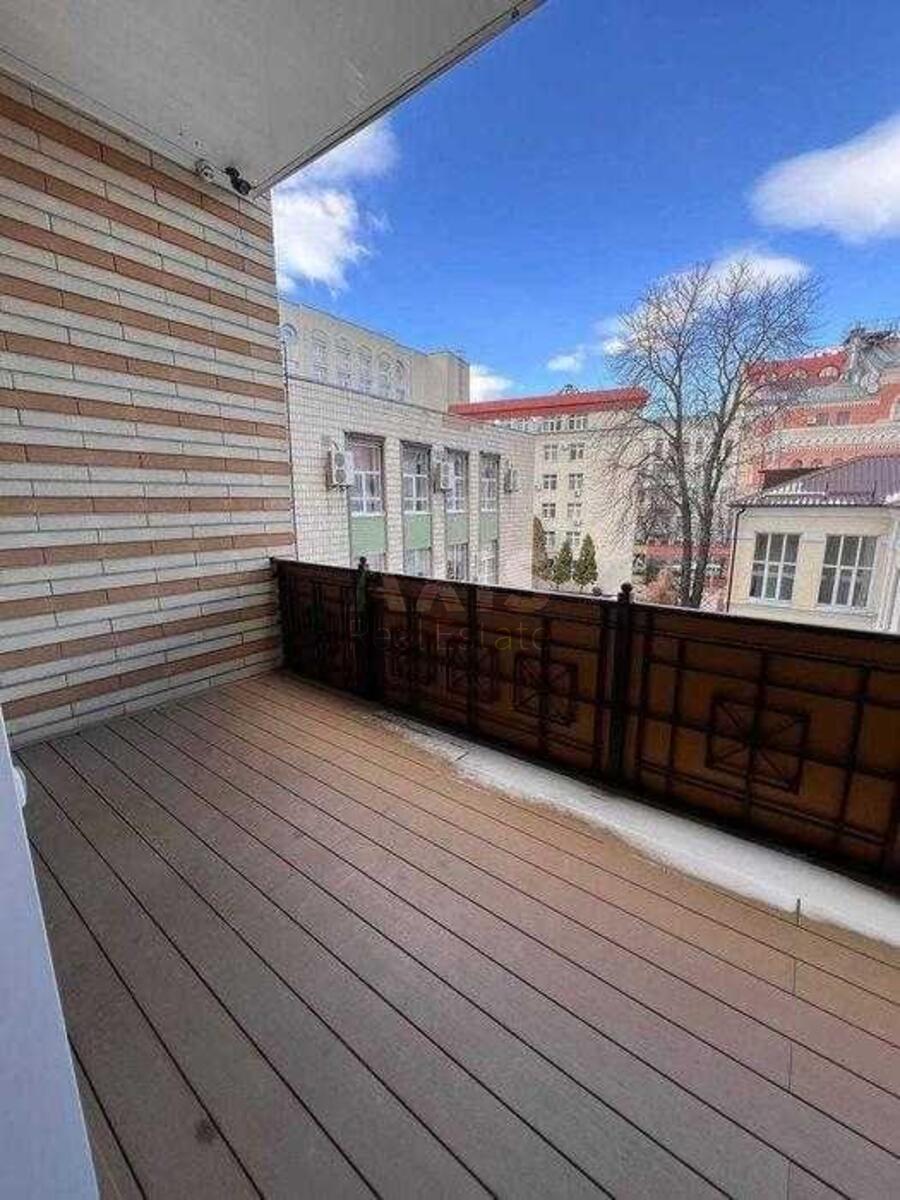 Office prov. Ryl's'kyj 6, 240m25905910