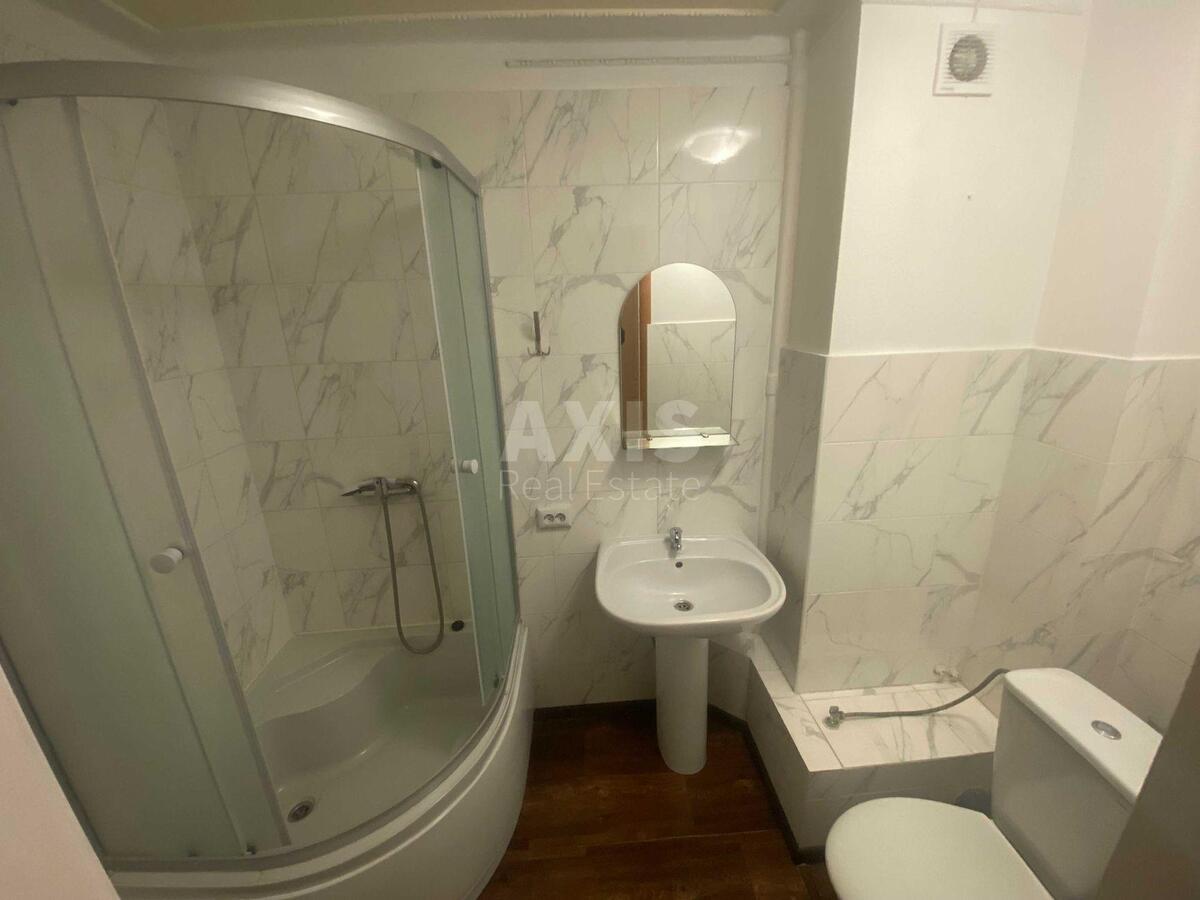 2k apartment vul. Antonovycha 8811