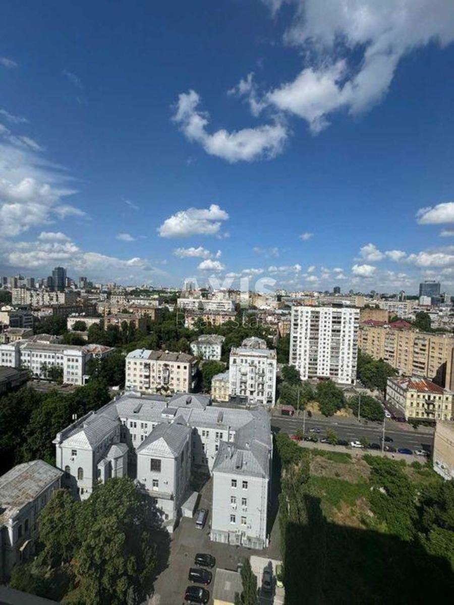 2k apartment vul. Zhyljans'ka 6815