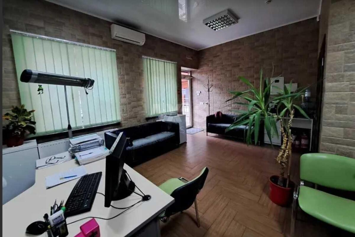 Офис ул. Академика Ефремова 8А, 32м2602551