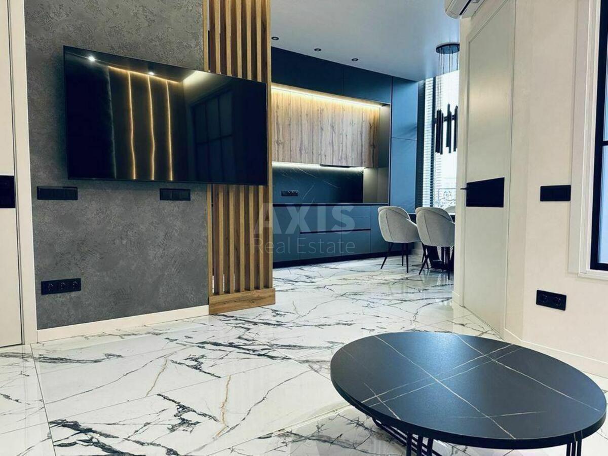 2k apartment vul. Kikvidze 19А