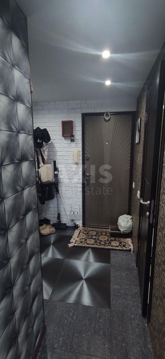1k apartment bul. Vernads'kogo Akademika 73А5