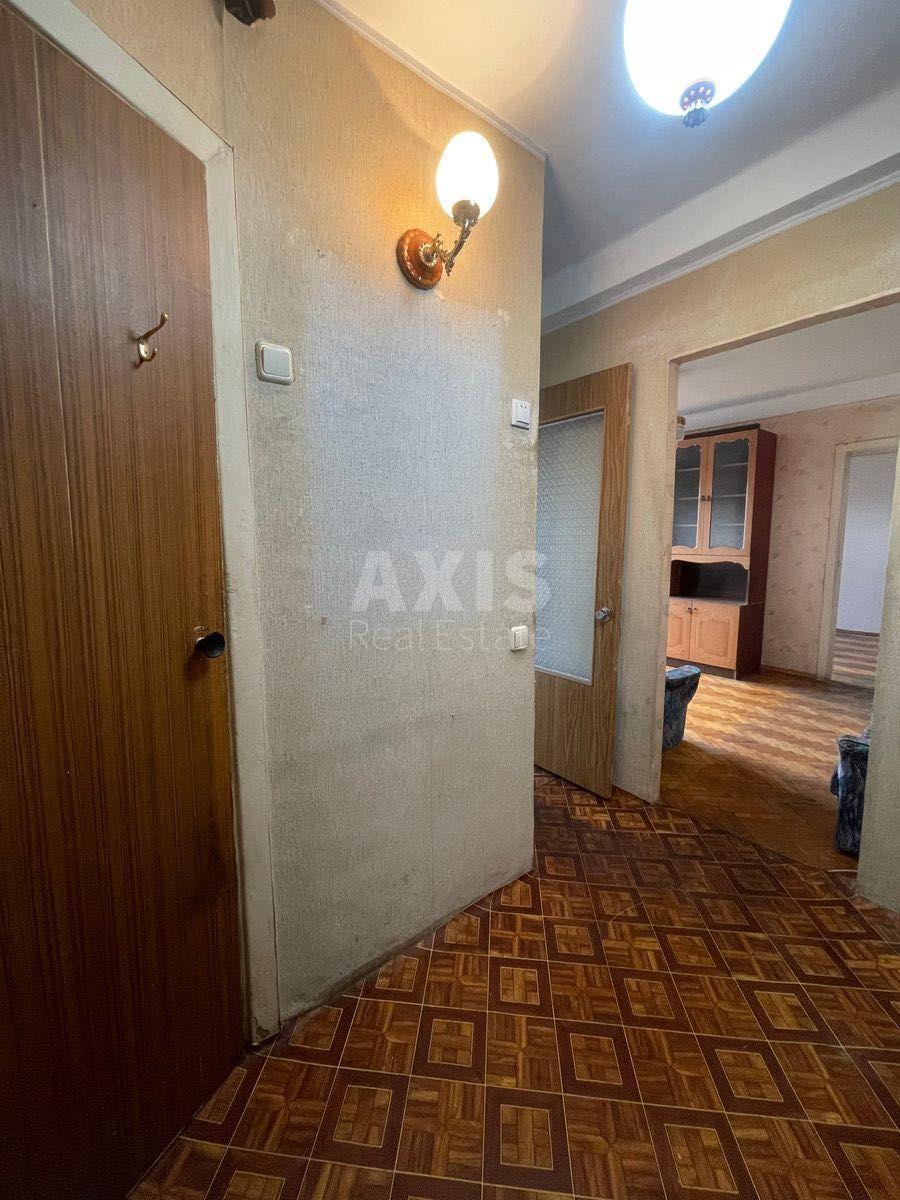 2к квартира пр-т Голосеевский 11010