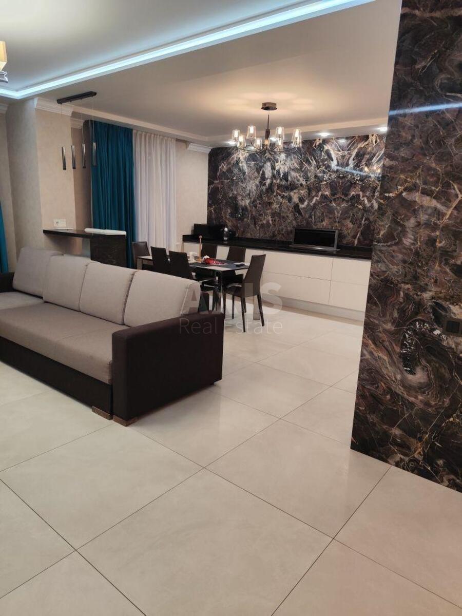 Office vul. Glybochyc'ka 32, 83m2
