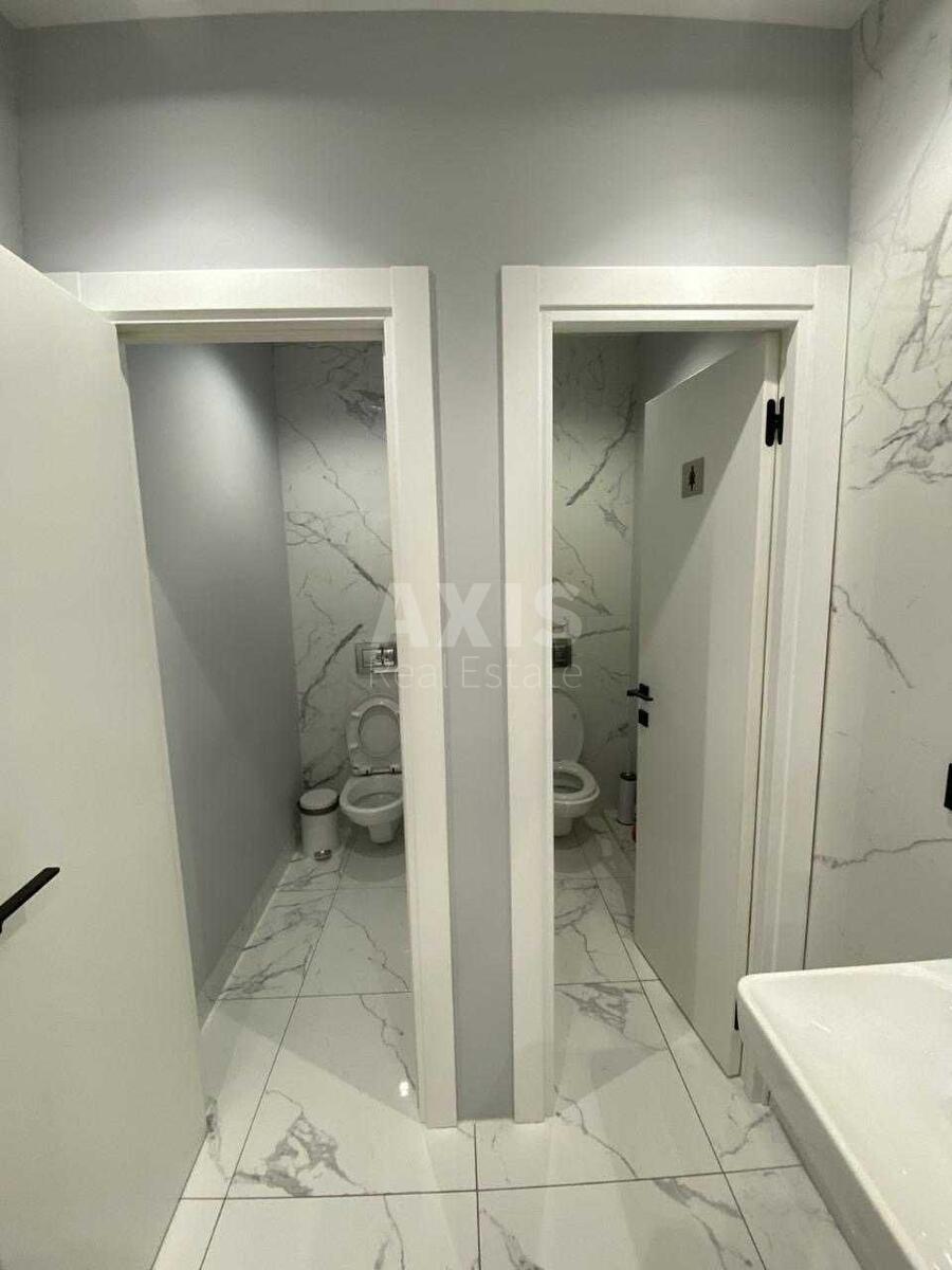 Офис ул. Антоновича 74, 680м25985115