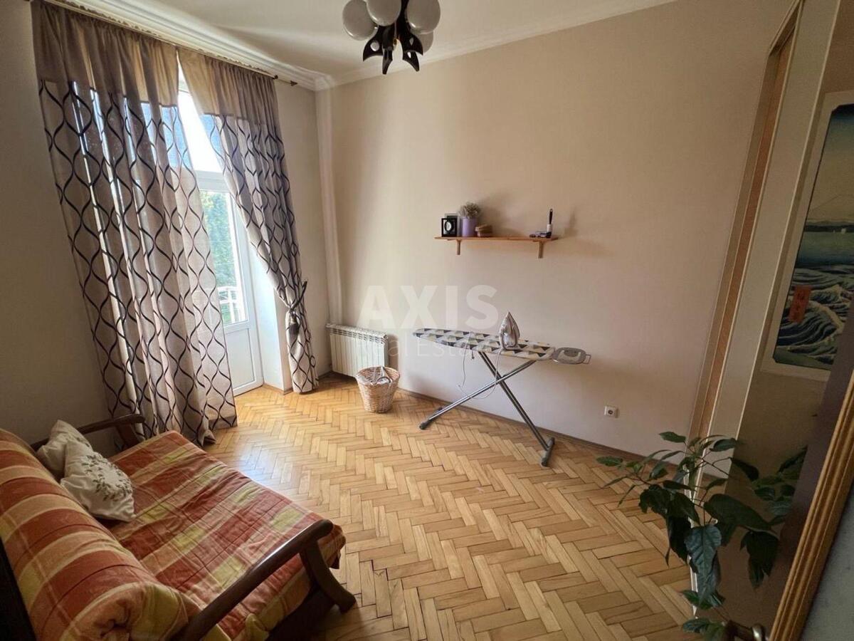 3k apartment vul. Alma-Atyns'ka 99/27