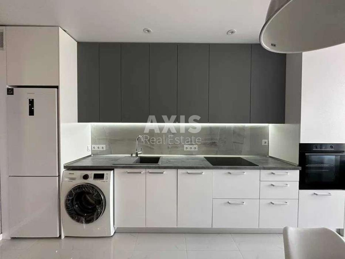 1k apartment vul. Lucenka Dmytra 5