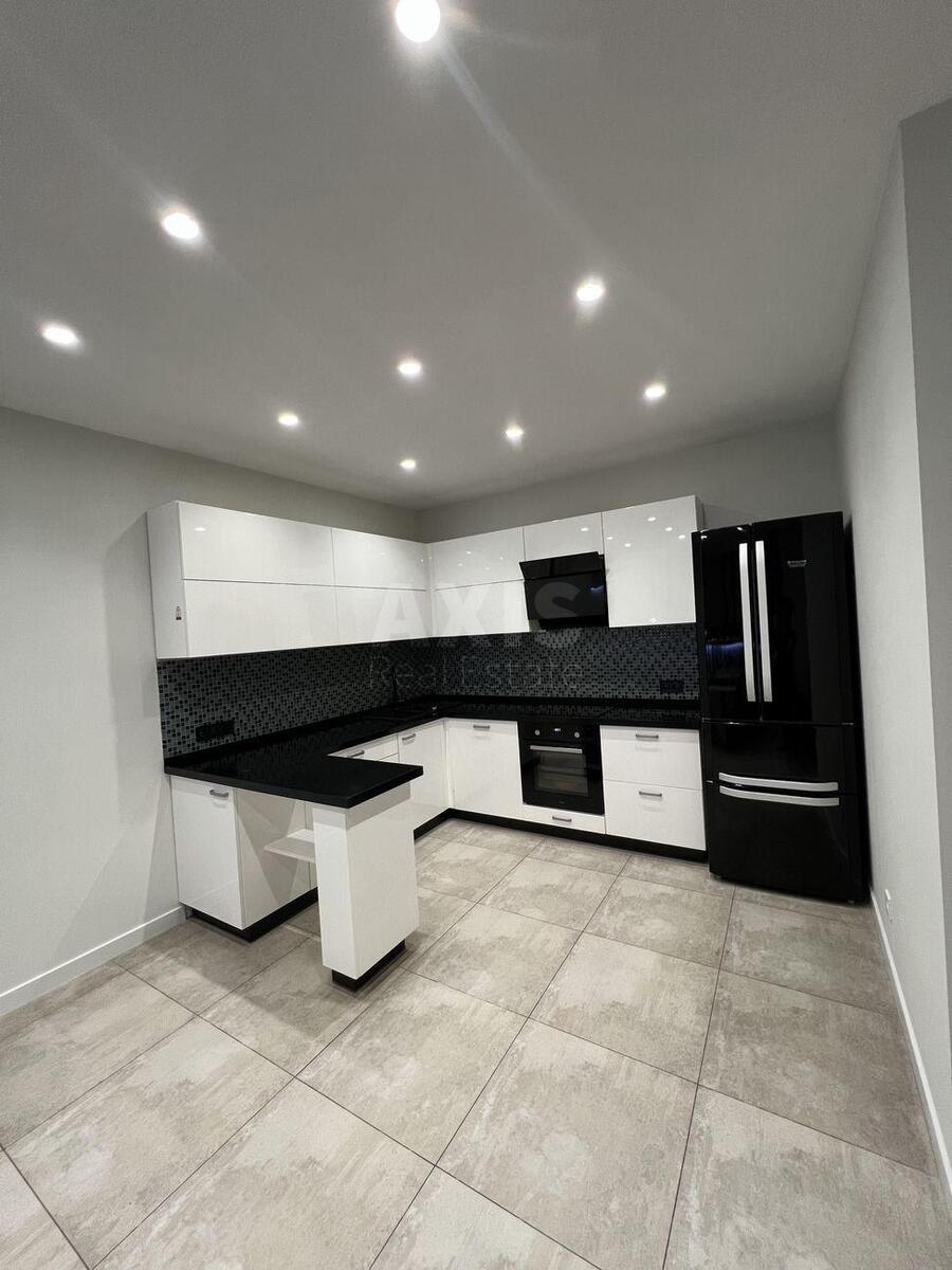 3k apartment vul. Dmytrivs'ka 1061568