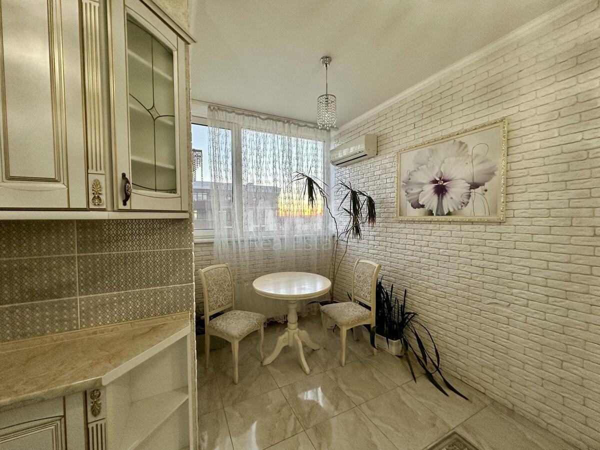 1k apartment vul. Kopernyka 360555
