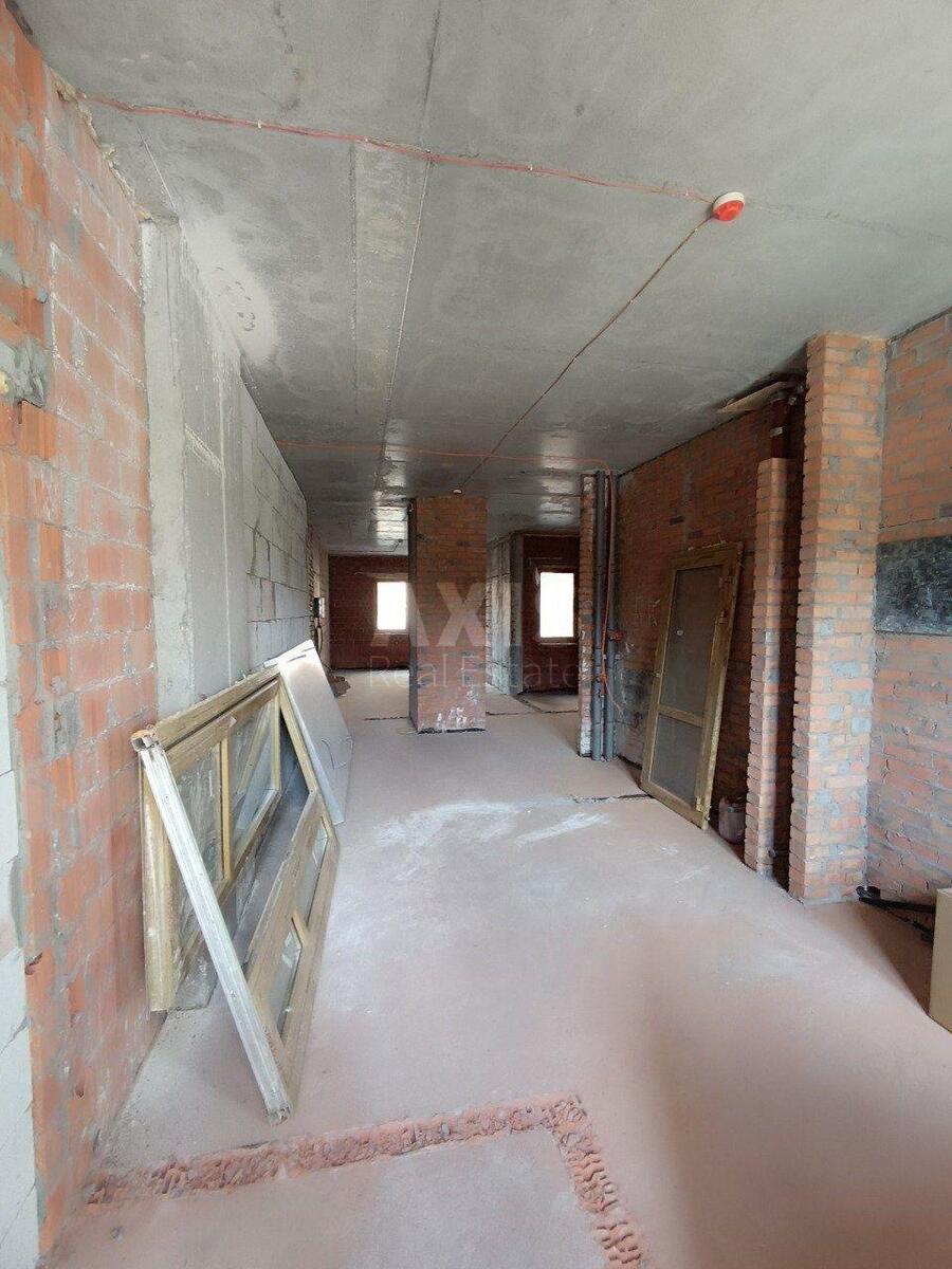 Trade object vul. Kondratjuka Jurija 5, 71m2609104