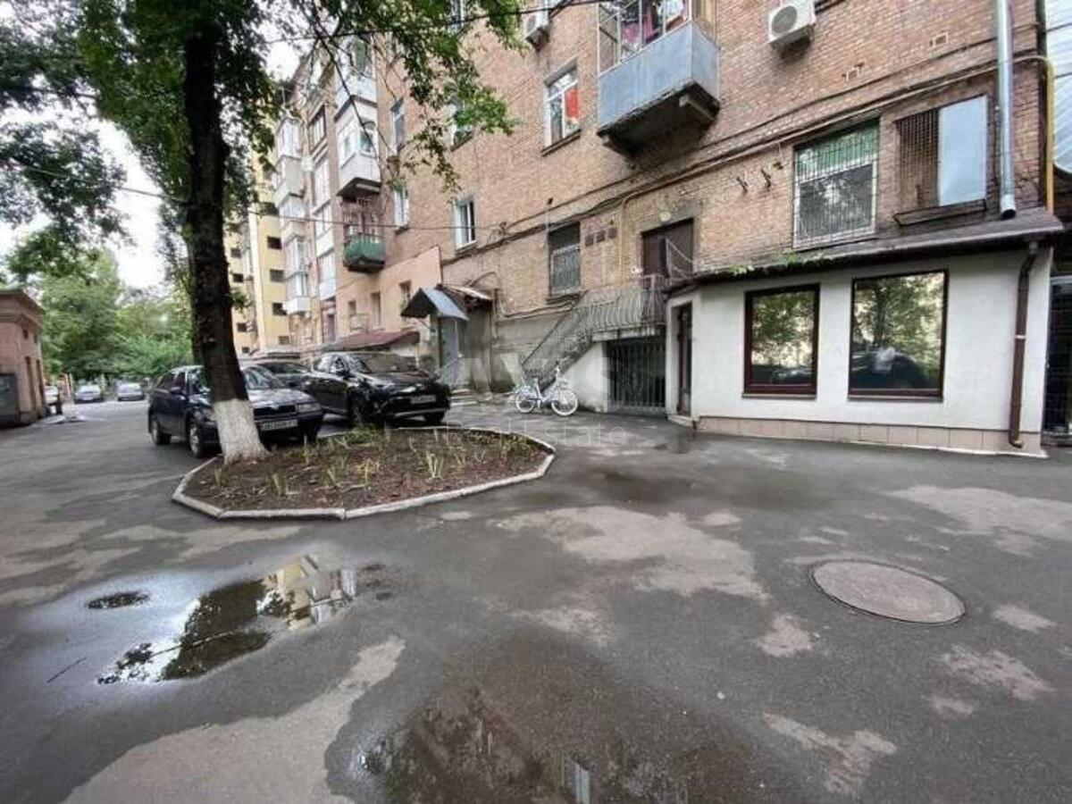 Trade object vul. Velyka Vasyl'kivs'ka 120, 83m2566710