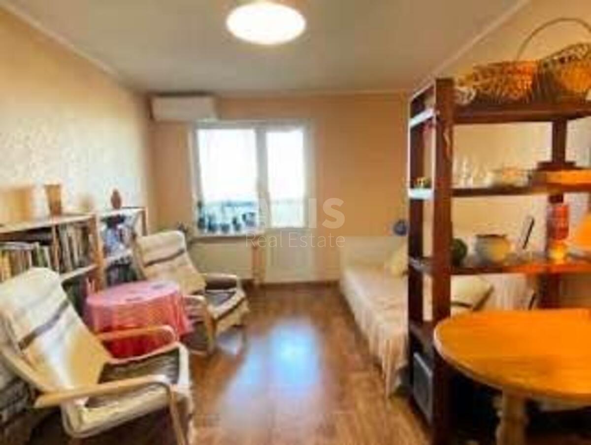 1k apartment prov. Baltijs'kyj 230