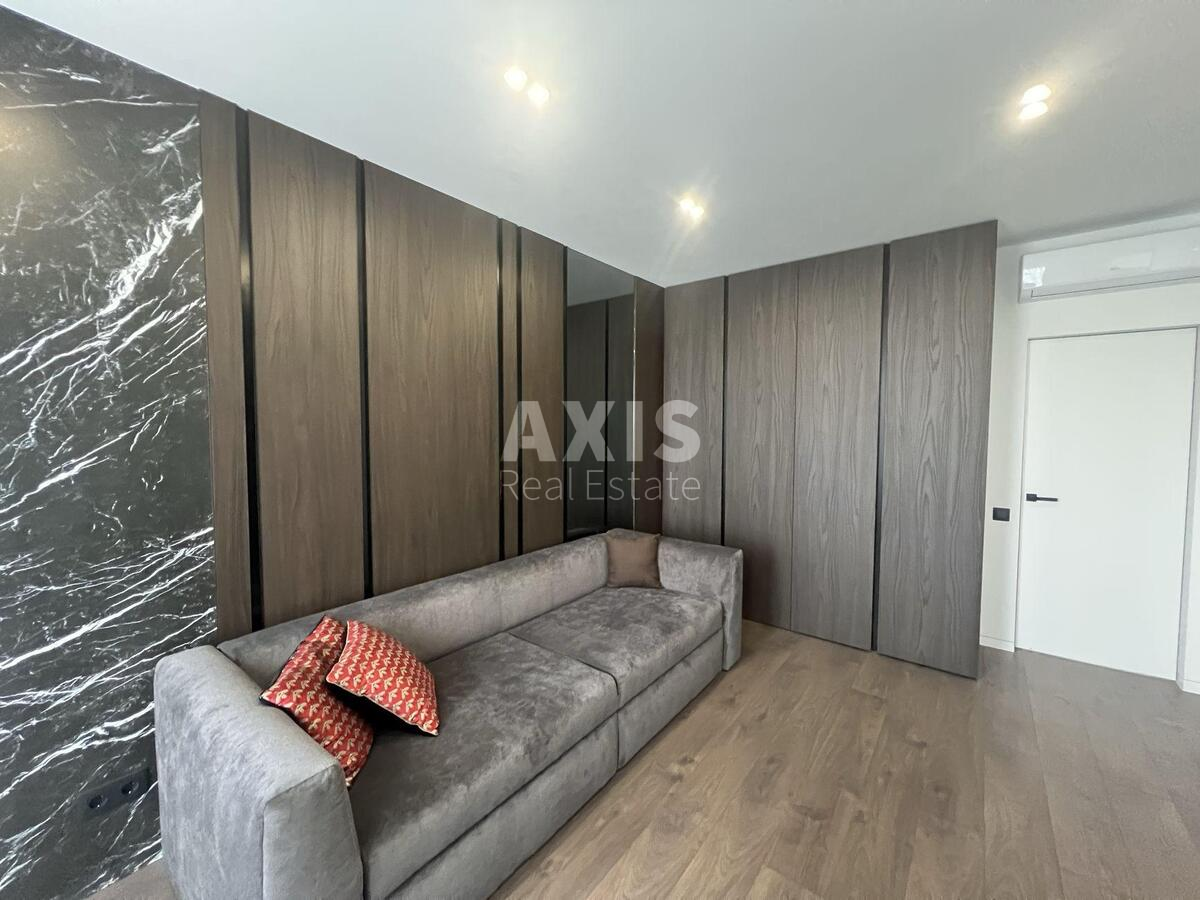 4k apartment pr-t Peremogy 670