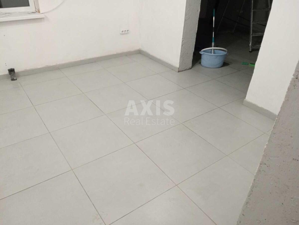Office prov. Lysogirs'kyj 26, 53m2581744