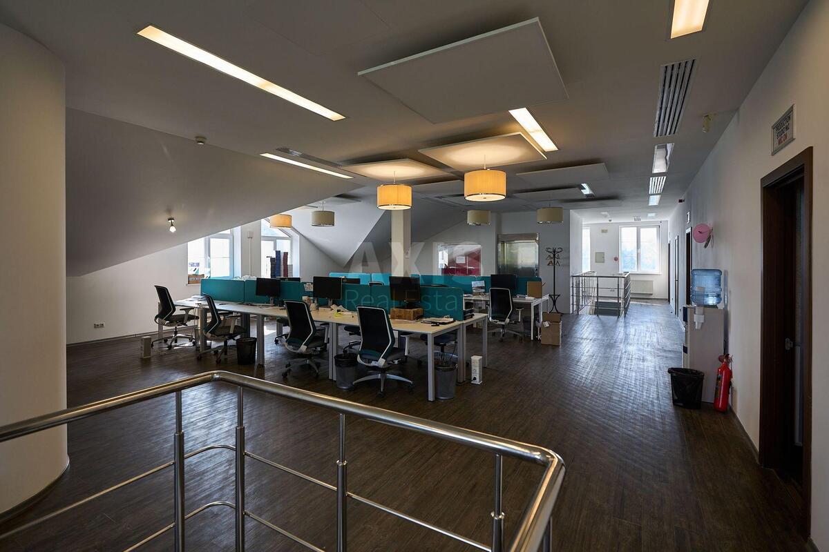 Office vul. Shmidta Otto 6, 1084m2527474