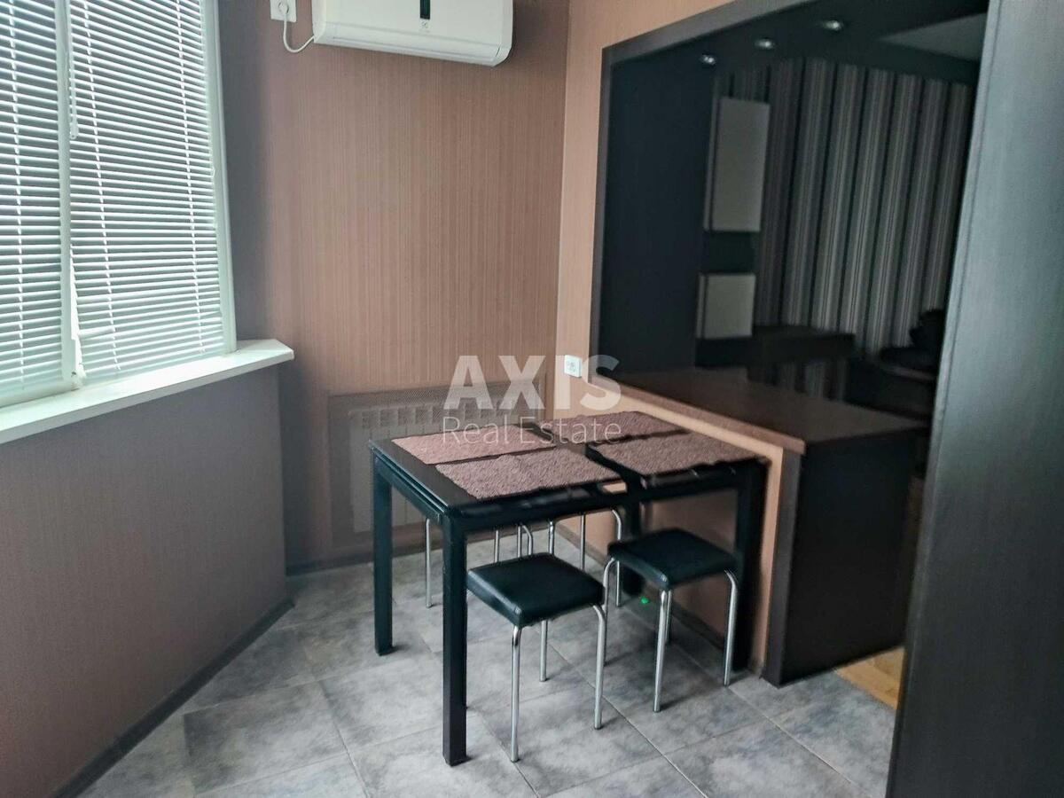 3k apartment vul. Revuc'kogo 36/2546440