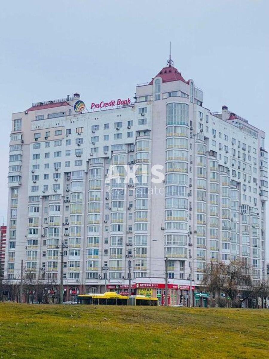 3k apartment vul. Pryrichna 5