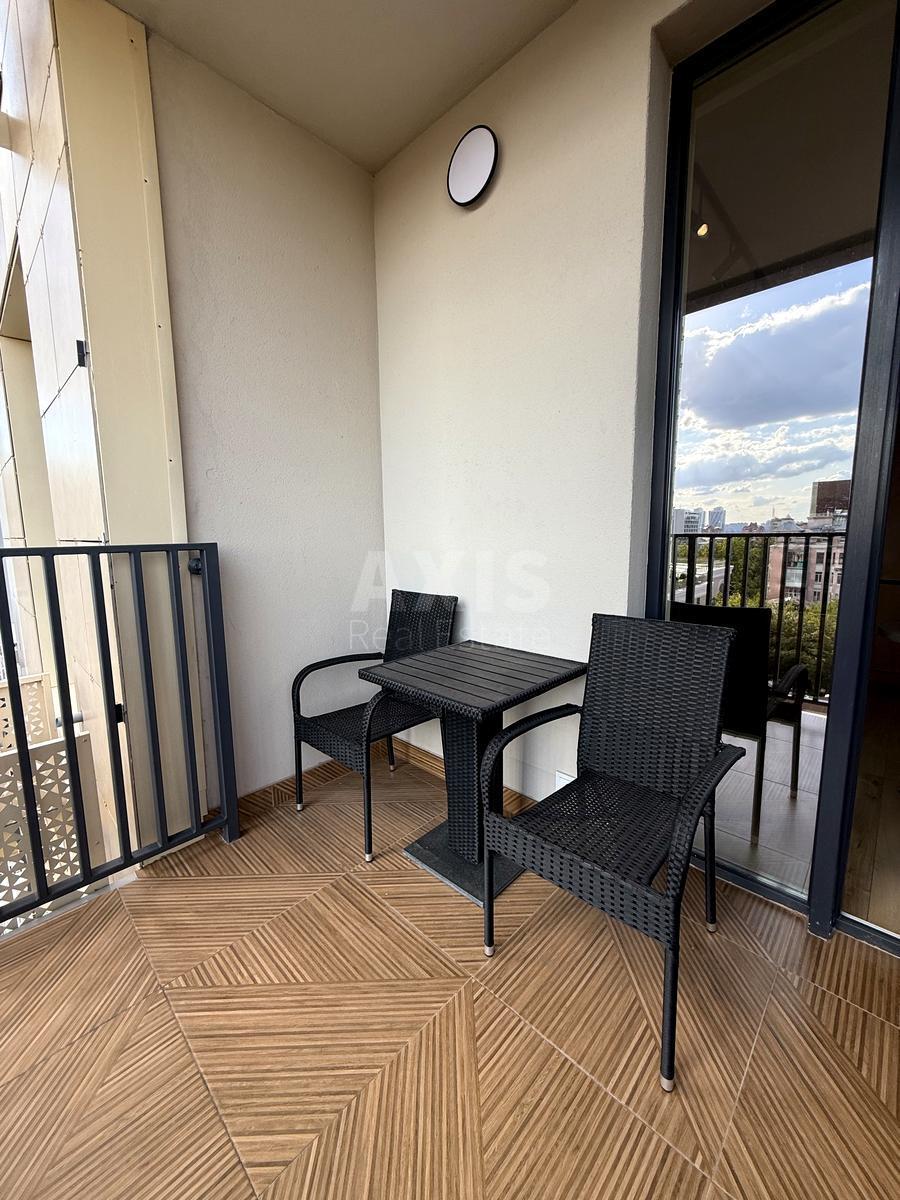 1k apartment vul. Bul'varno-Kudrjavs'ka 15А594238