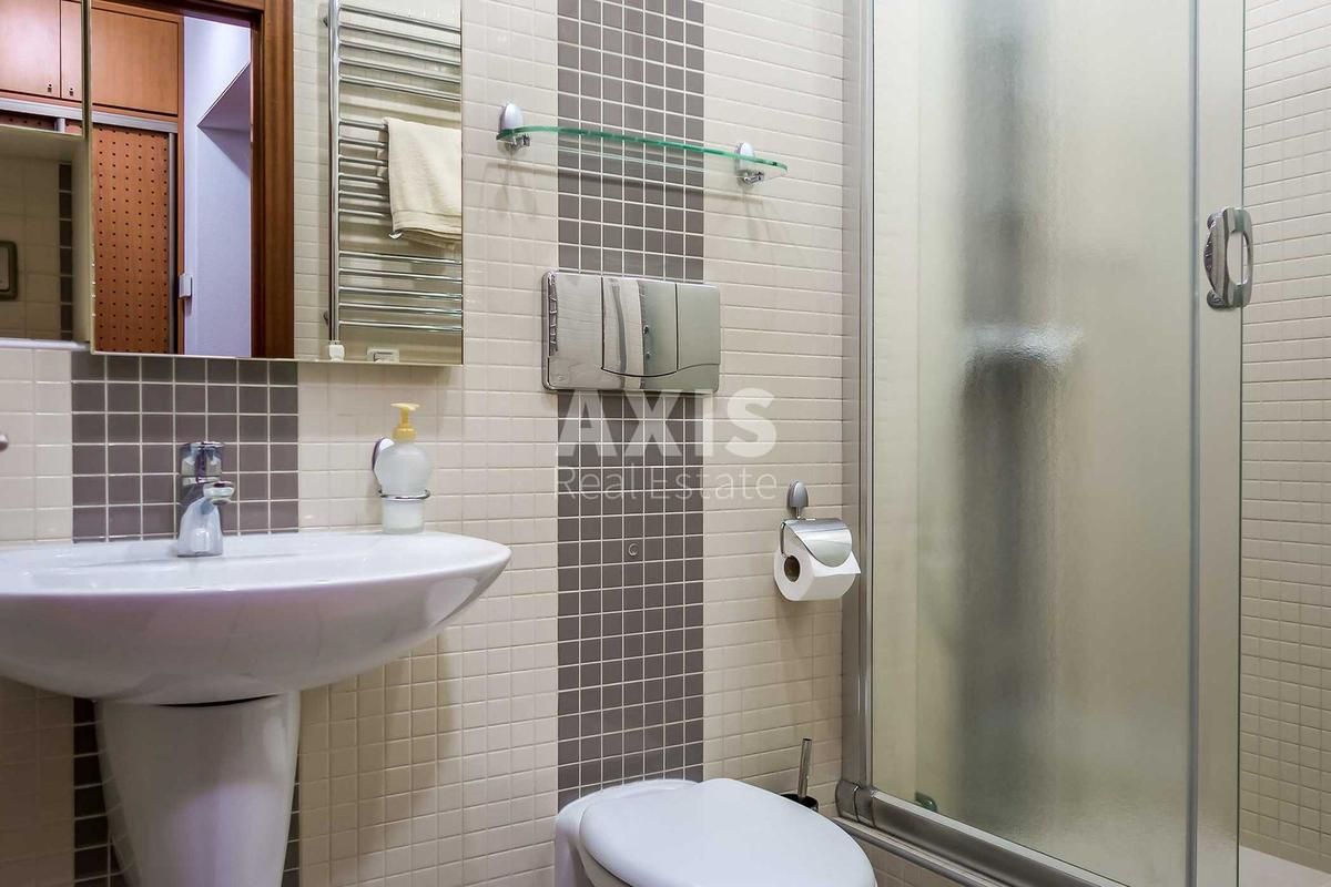 3k apartment vul. Dmytrivs'ka 4513
