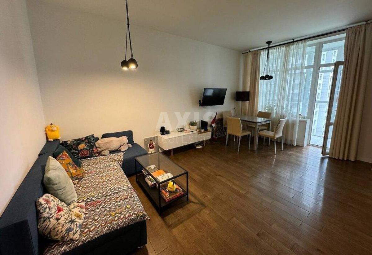 1k apartment vul. Dragomyrova Myhajla 180