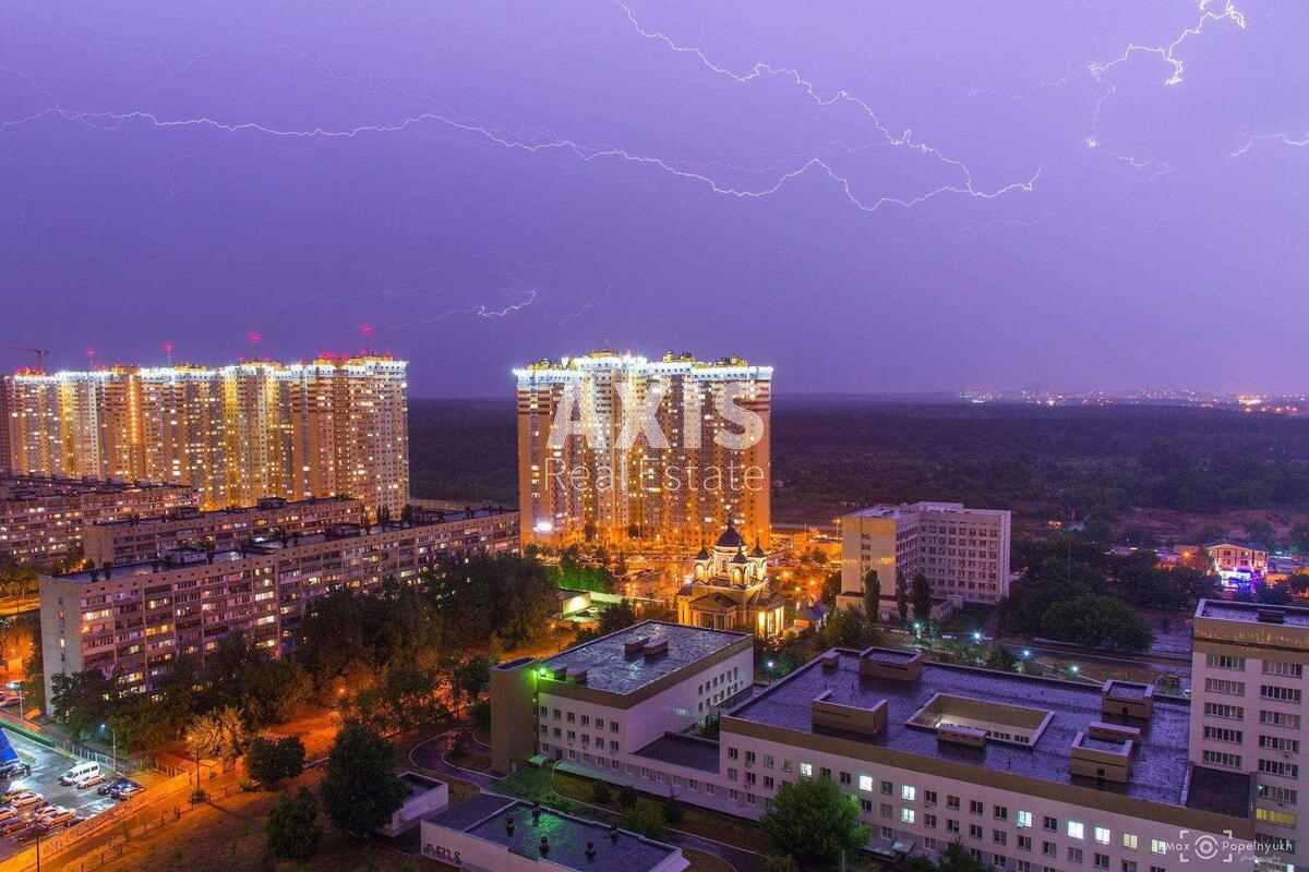 3k apartment vul. Petra Kalnyshevs'kogo 712