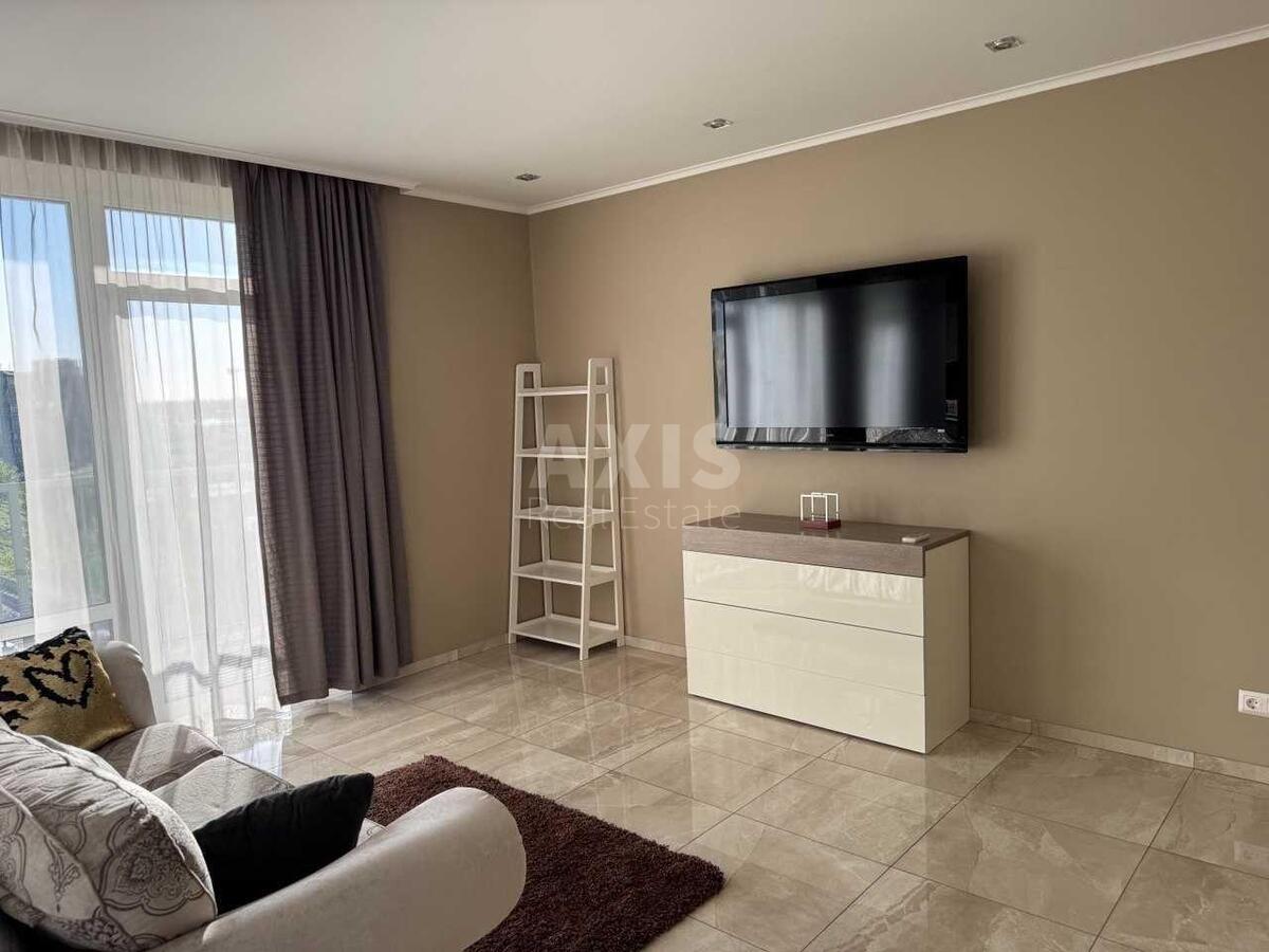 2k apartment vul. Kavaleridze Ivana 71