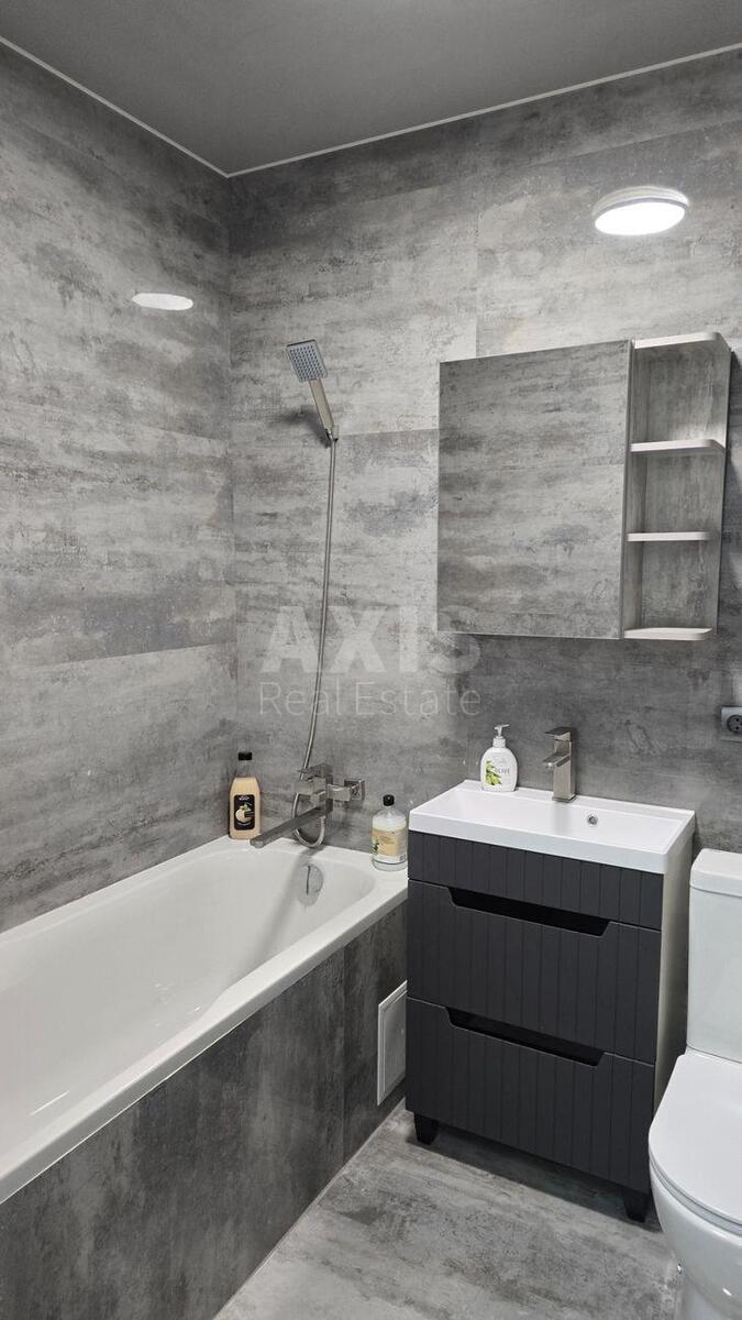 1k apartment vul. Berkovec'ka 6Б5