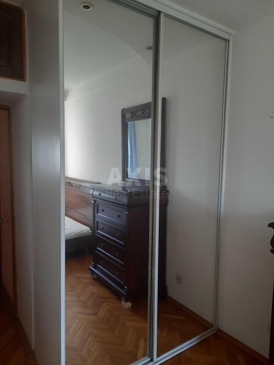 3k apartment vul. Velyka Vasyl'kivs'ka 11412