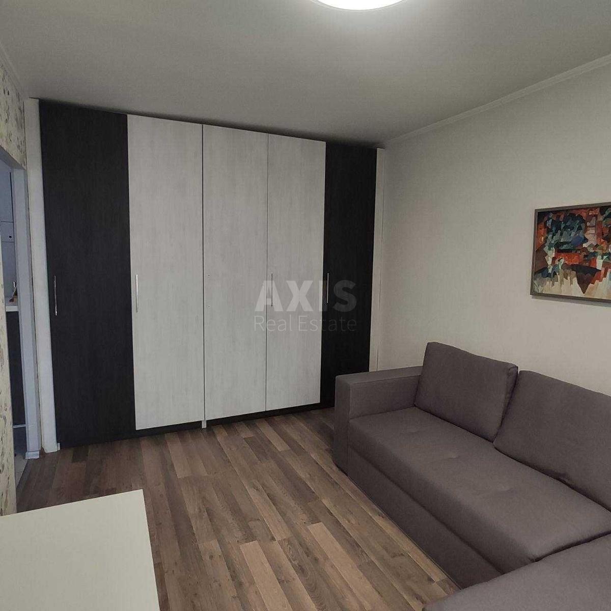 1k apartment vul. Naumova Generala 23А1