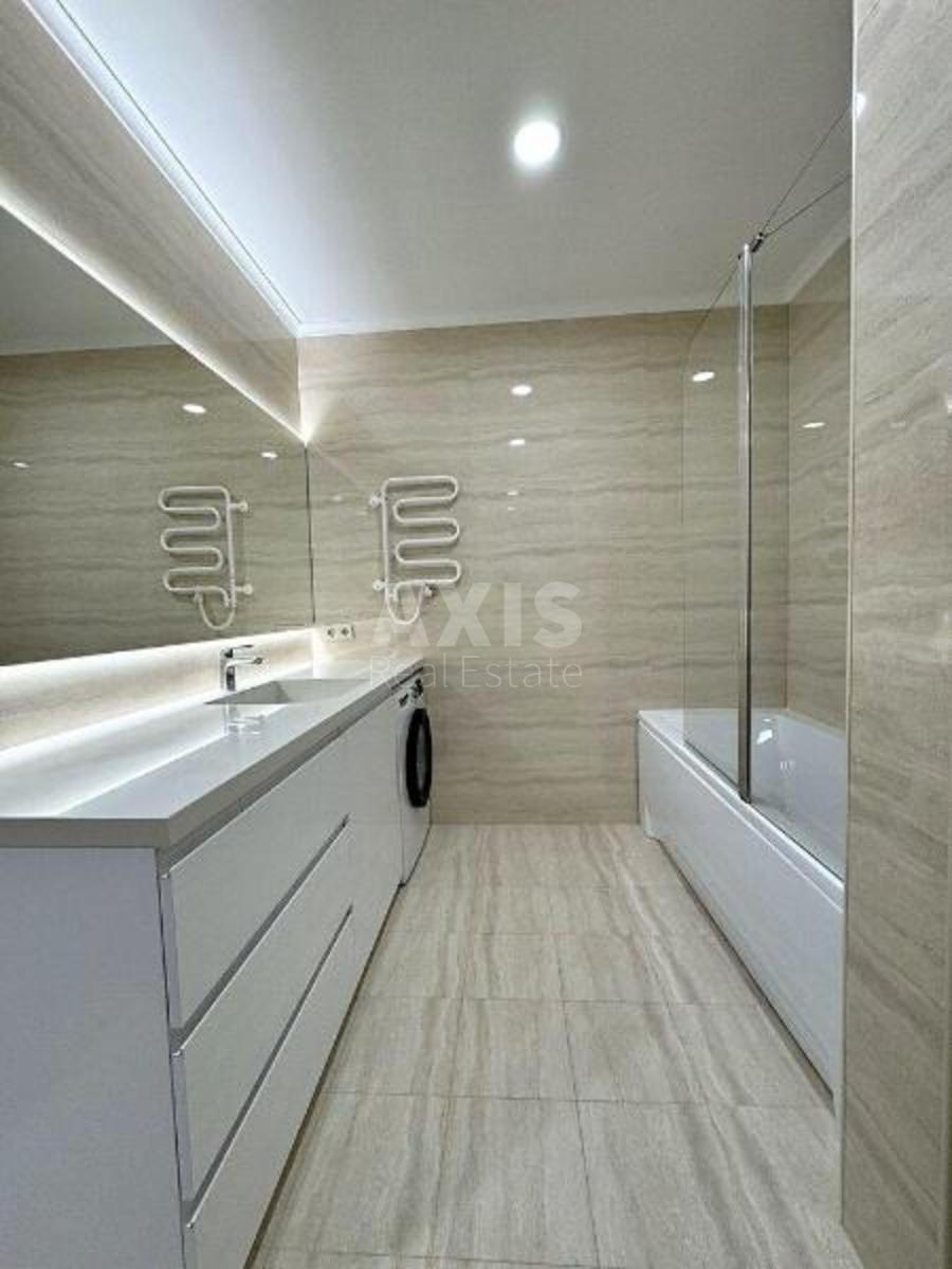 4k apartment vul. 20-ta Sadova 5