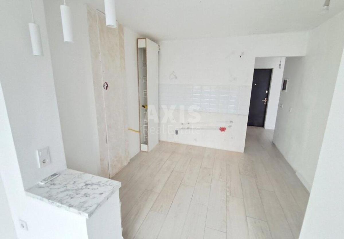 1k apartment vul. Entuziastiv 132