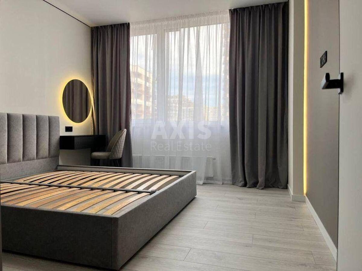 1k apartment vul. Rodyny Kristeriv 16641042