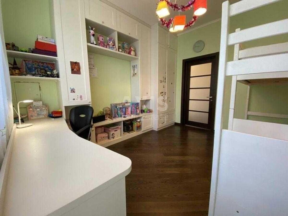 3k apartment vul. Yulia Zdanovska 46/15