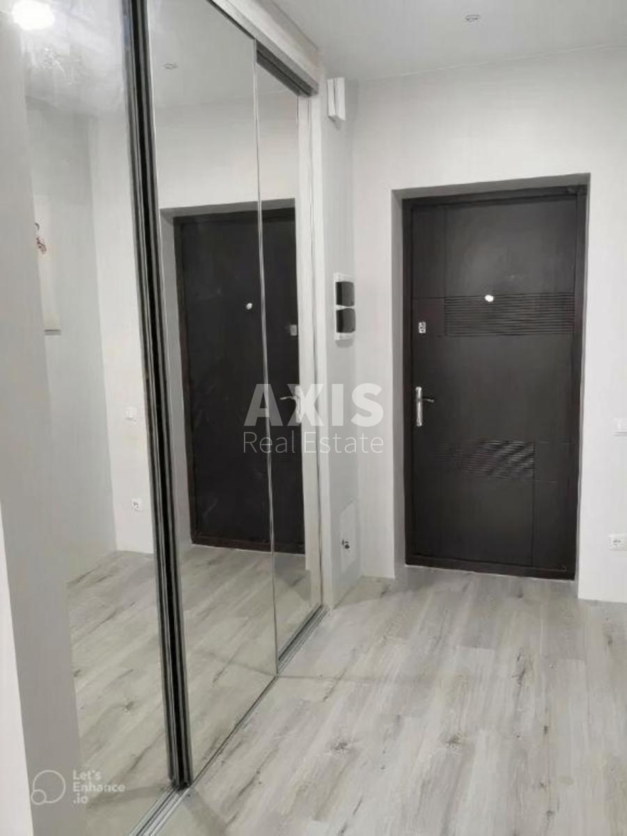 1k apartment vul. Sim'i' Kul'zhenkiv 374