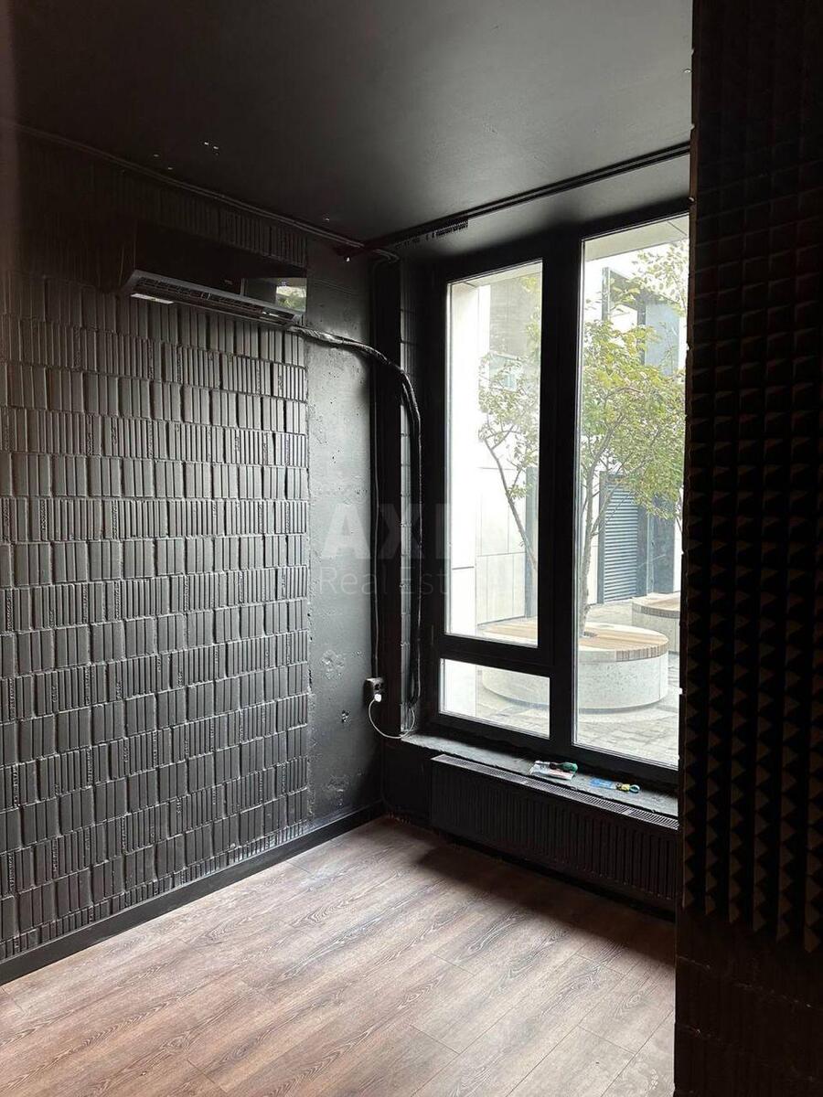 Office vul. Hohlovyh Sim'i' 8, 13m2606916