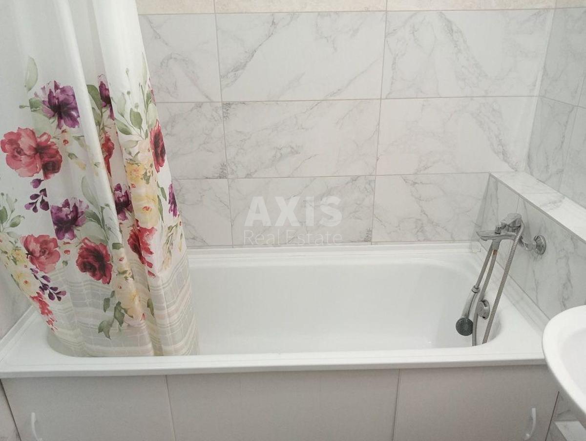 1k apartment vul. Malozemel'na 755