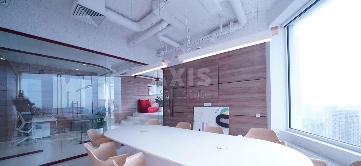 Office uzv. Klovs'kyj 7, 248m24