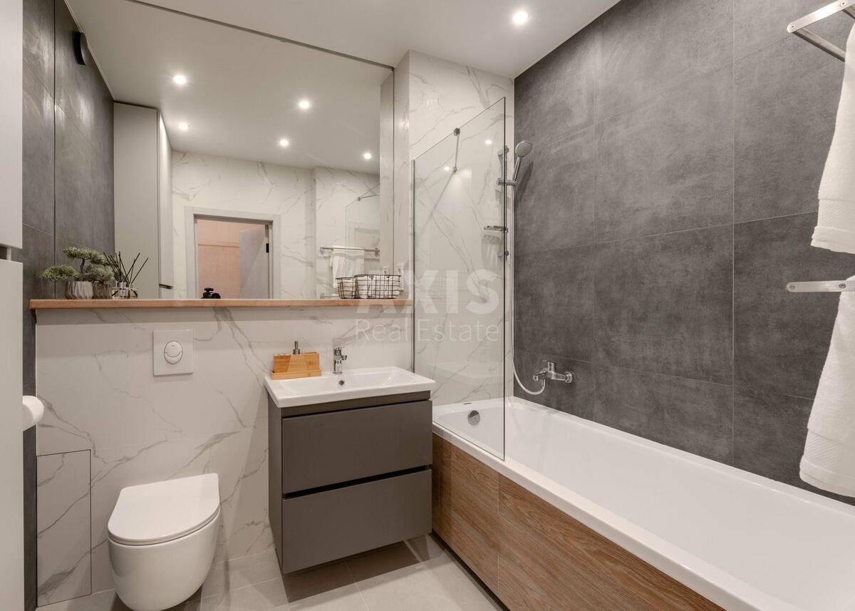 1k apartment vul. Glybochyc'ka 135714211