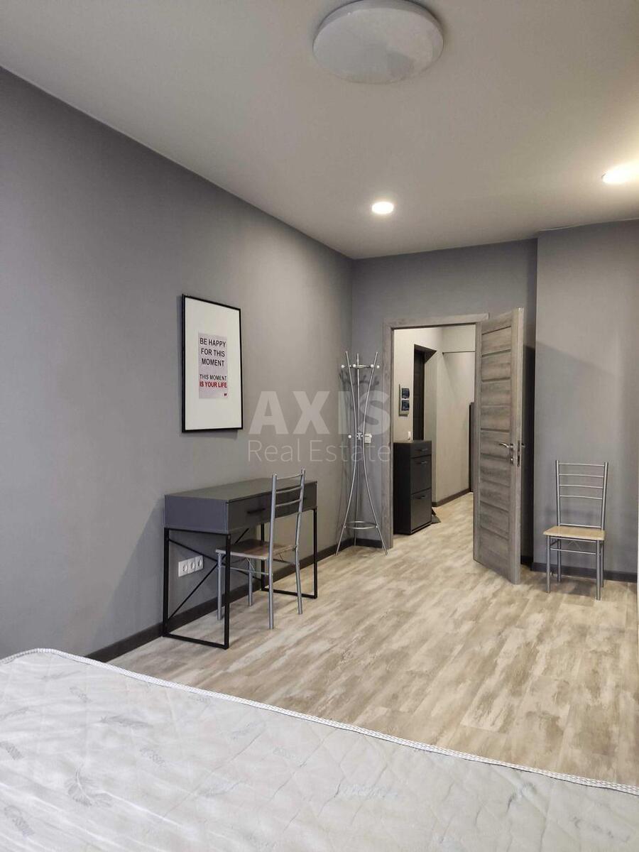 1k apartment vul. Strokacha Tymofija 9570043