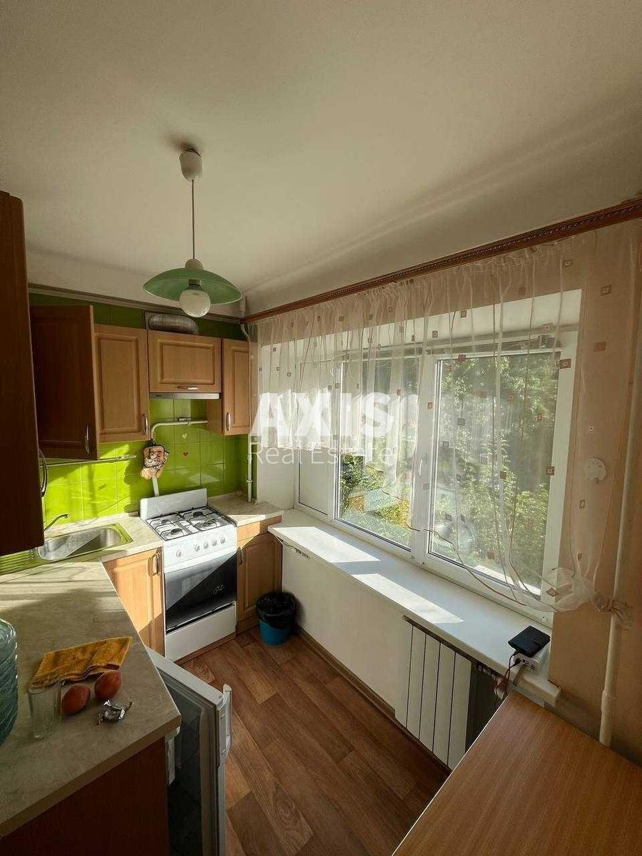 1k apartment vul. Glybochyc'ka 13