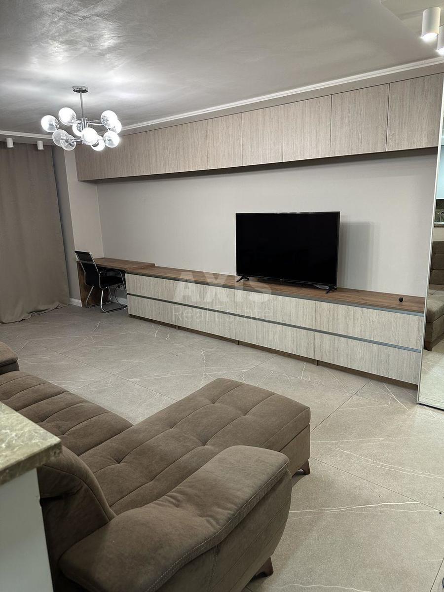 1k apartment vul. Lypkivs'kogo Vasylja Mytropolyta 37Б0