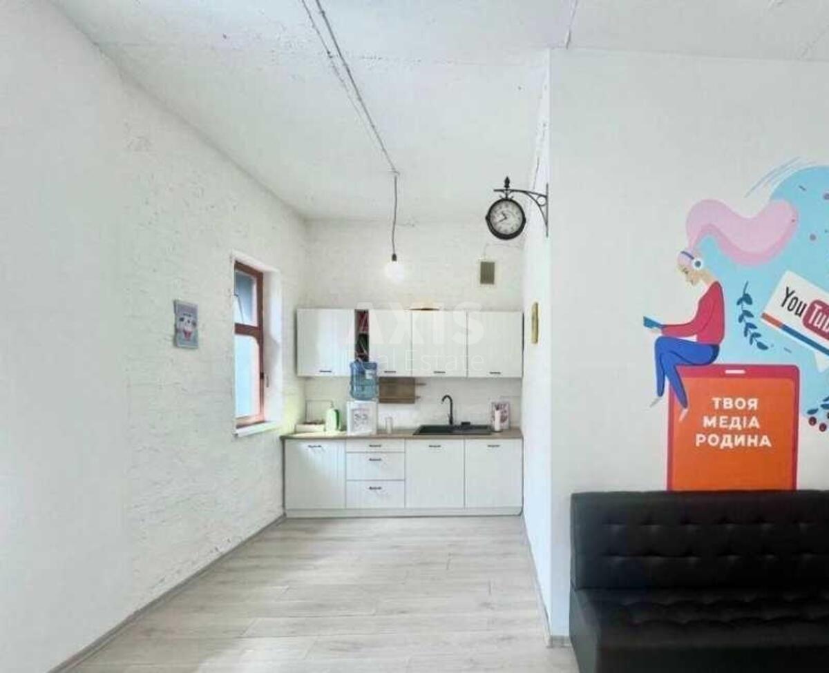 Office vul. Vozdvyzhens'ka 22, 155m24