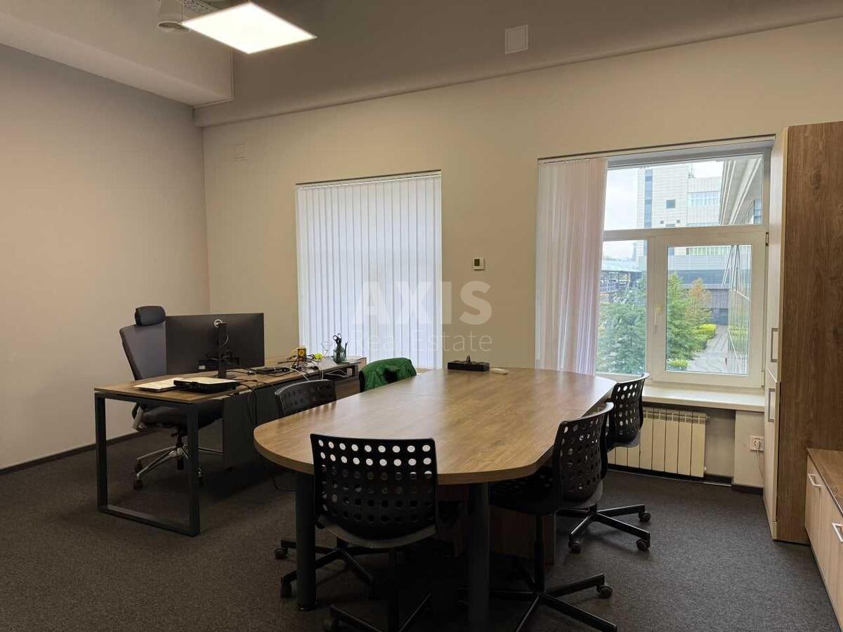 Office vul. Gajdara 58/10, 261m261154