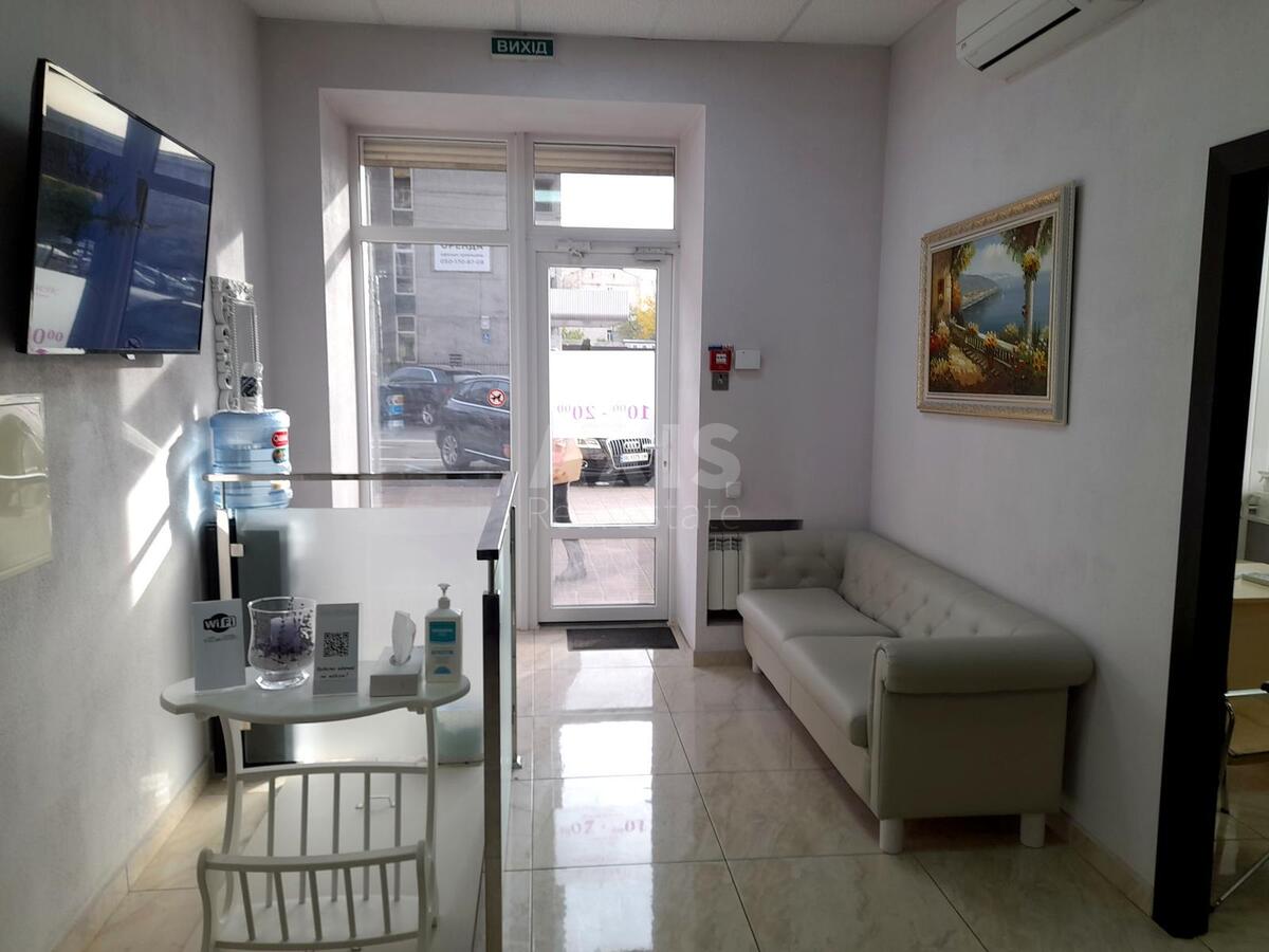 Office vul. Antonovycha 47/12, 53m261230
