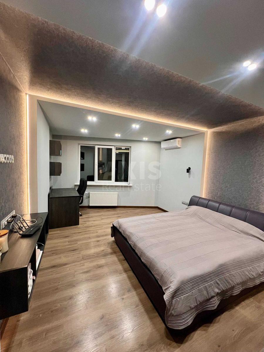 2k apartment pr-t Obolons'kyj 15