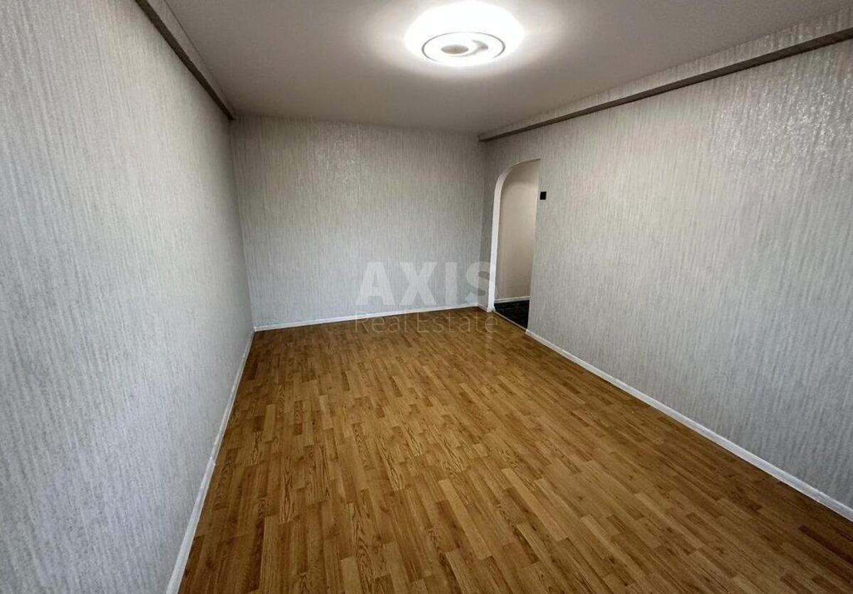 2к квартира бул. Перова 101
