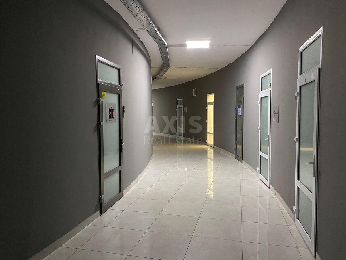 Office vul. Jevgena Konoval'cja 36Д, 80m2616900
